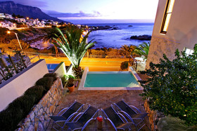 Camps Bay Terrace Palm Suite