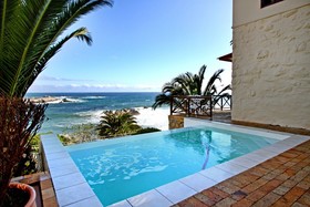 Camps Bay Terrace Palm Suite