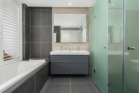 117 on Strand - Luxury Apartments