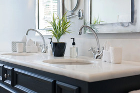 14 on Klein Constantia