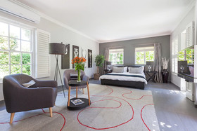 14 on Klein Constantia