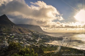 26 Sunset Avenue Llandudnoc Cape Town
