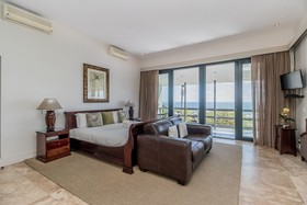 51 On Camps Bay