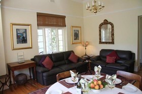5 Camp Street Guesthouse & Self-catering