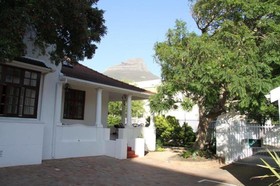 5 Camp Street Guesthouse & Self-catering
