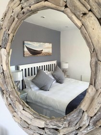 5 Options - Guest House