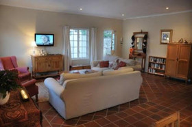 Acorn Lodge