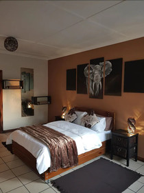 Afari Luxury Boutique