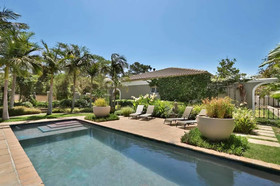 African Palm Cottage