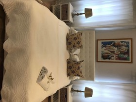 Albatross Guest House
