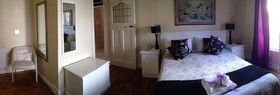Albatross Guest House