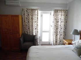 Albatross Guest House