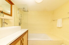 Amina Boutique Hotel
