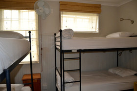 Ashanti Lodge Backpackers Gardens