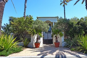 Atlantic Breeze Guest House