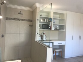 Atlantic Breeze Guest House