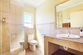 Atlantic Breeze Guest House