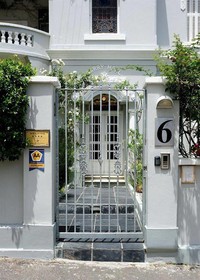 Barry Hall Luxury Apartments