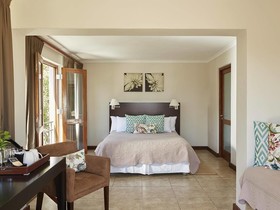 Bayflowers Guest House