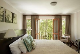 Bayflowers Guest House