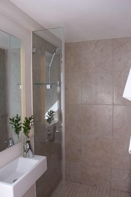 Bayflowers Guest House