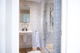 Bay Reflections Apartments