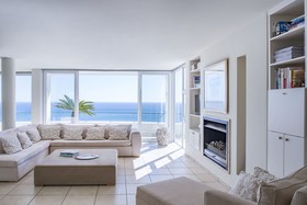 Bay Reflections Apartments