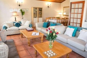 Baywatch Guest House