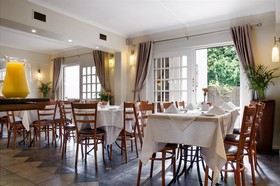 Best Western Cape Suites Hotel