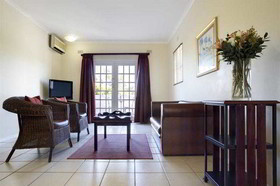 Best Western Cape Suites Hotel