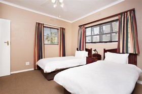 Best Western Cape Suites Hotel