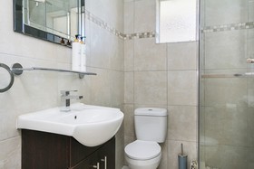 Bluegum Hill Guesthouse