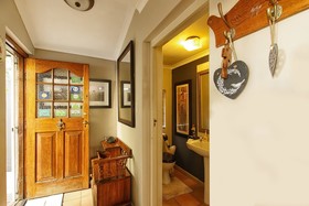 Bluegum Hill Guesthouse