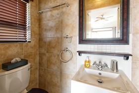 Bluegum Hill Guesthouse