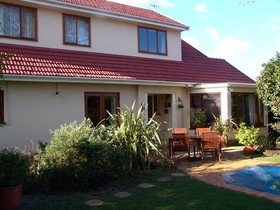 Bradclin House