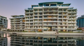 Canal Quays