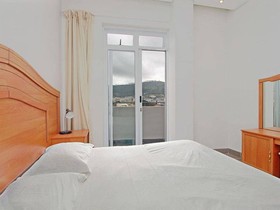 Canterbury 501 Apartment