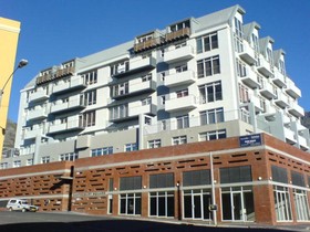 Canterbury 501 Apartment