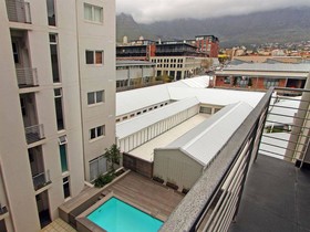 Canterbury 501 Apartment