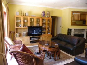 Cape Town Palms Bed and Breakfast & Self Catering Guest House