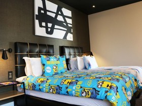 Century City Hotel Urban Square