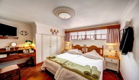 Cheriton Guest House Bed and Breakfast