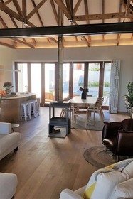 Cheviot Green Point Villa