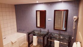 Circa Luxury Apartment Hotel