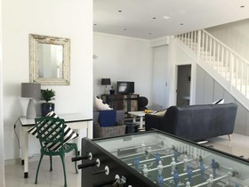 Cricklewood Place