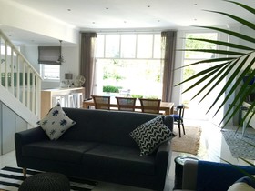 Cricklewood Place