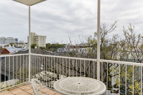 Croxteth House Green