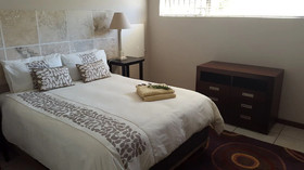 Crystalvilla Guesthouse