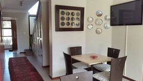 Crystalvilla Guesthouse