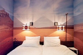 Daddy Long Legs Art-Hotel